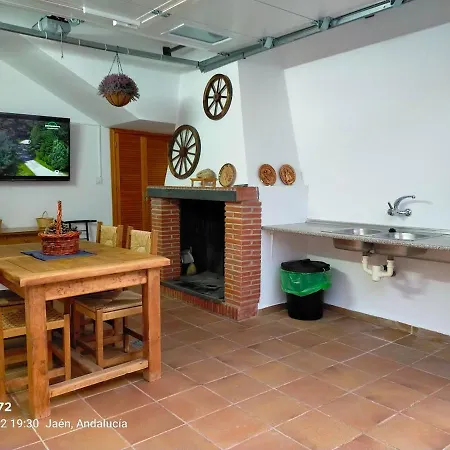 Holiday home Casa Puerta Del Borosa